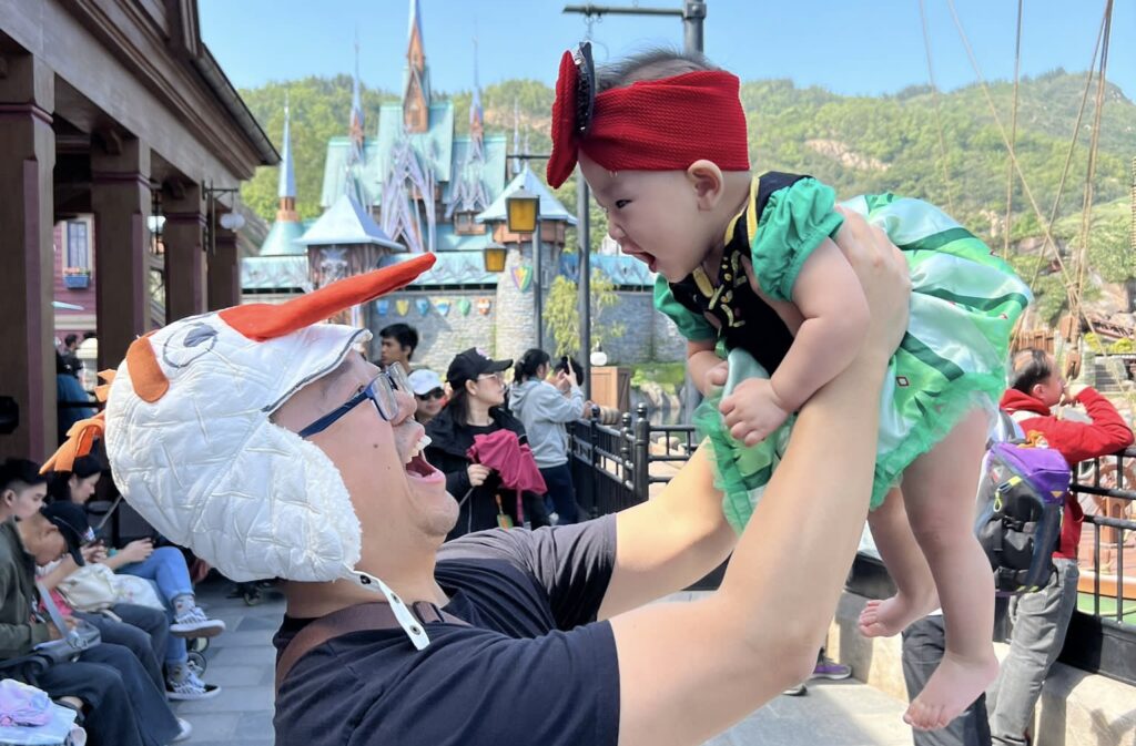 Hong Kong Disney – A Taste of the World of Frozen